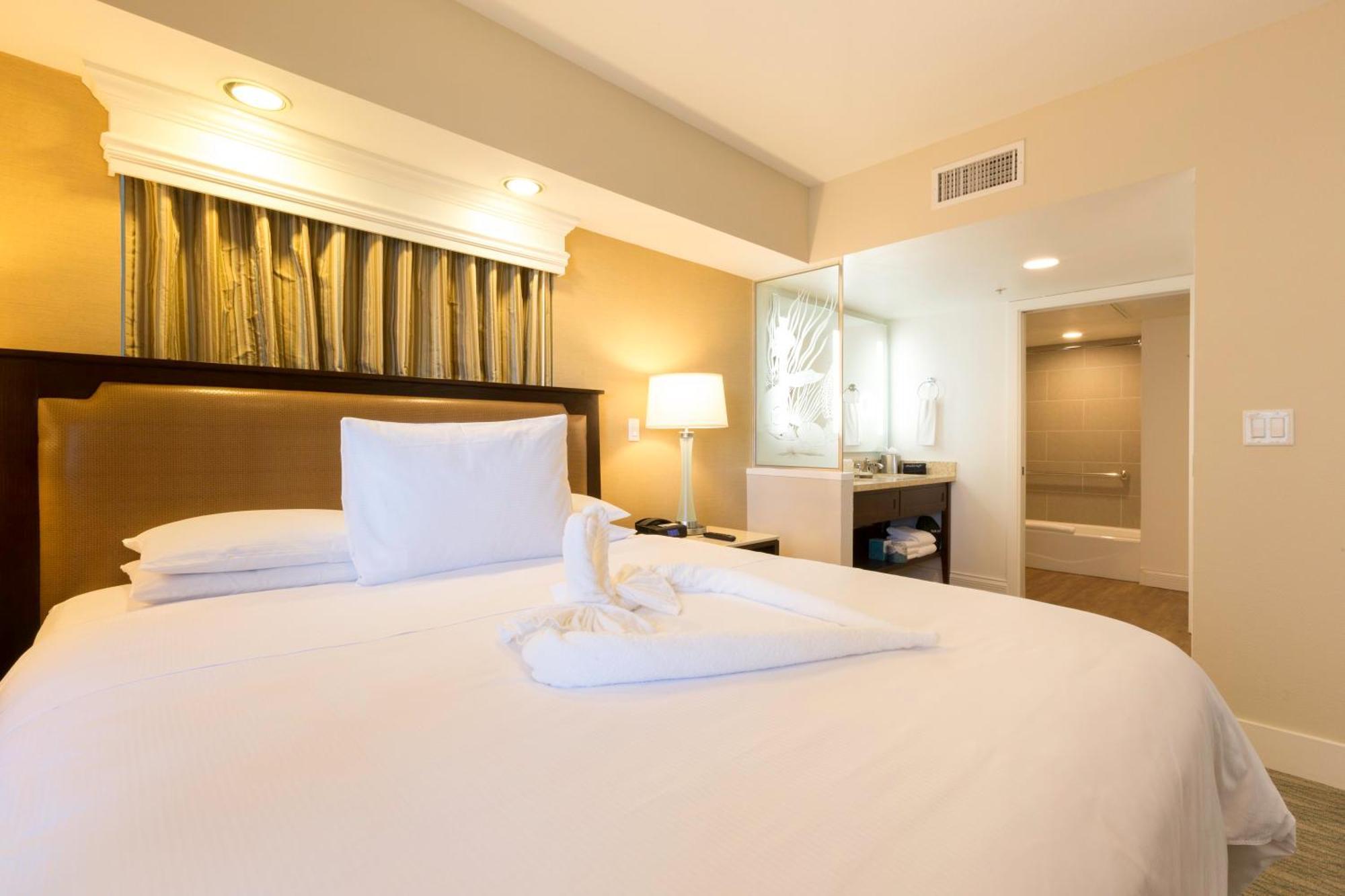 คาร์ลสบัด ซีพอยต์ รีสอร์ต Hotel ภายนอก รูปภาพ